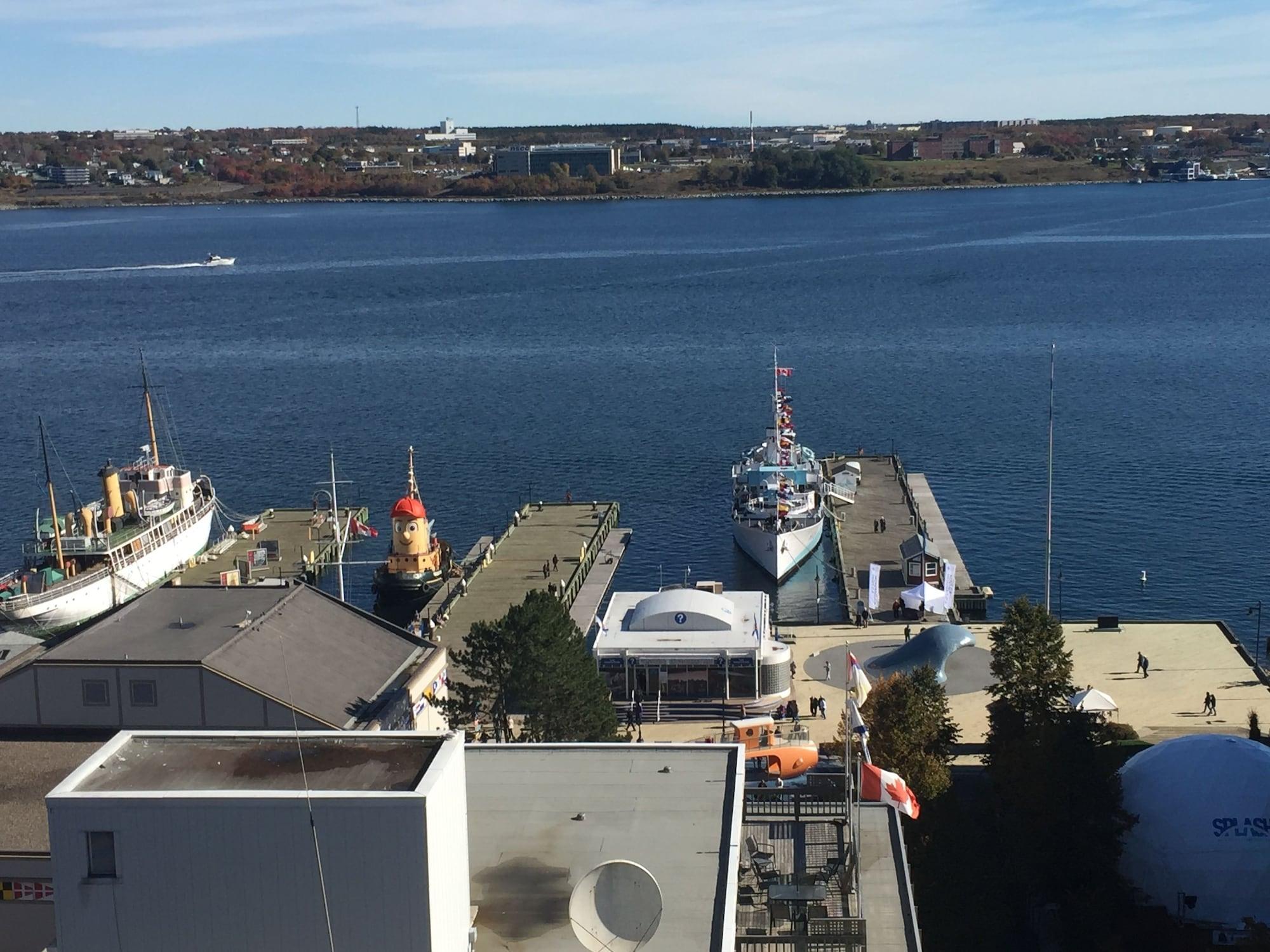 The Hollis Halifax - A Doubletree Suites By Hilton Esterno foto