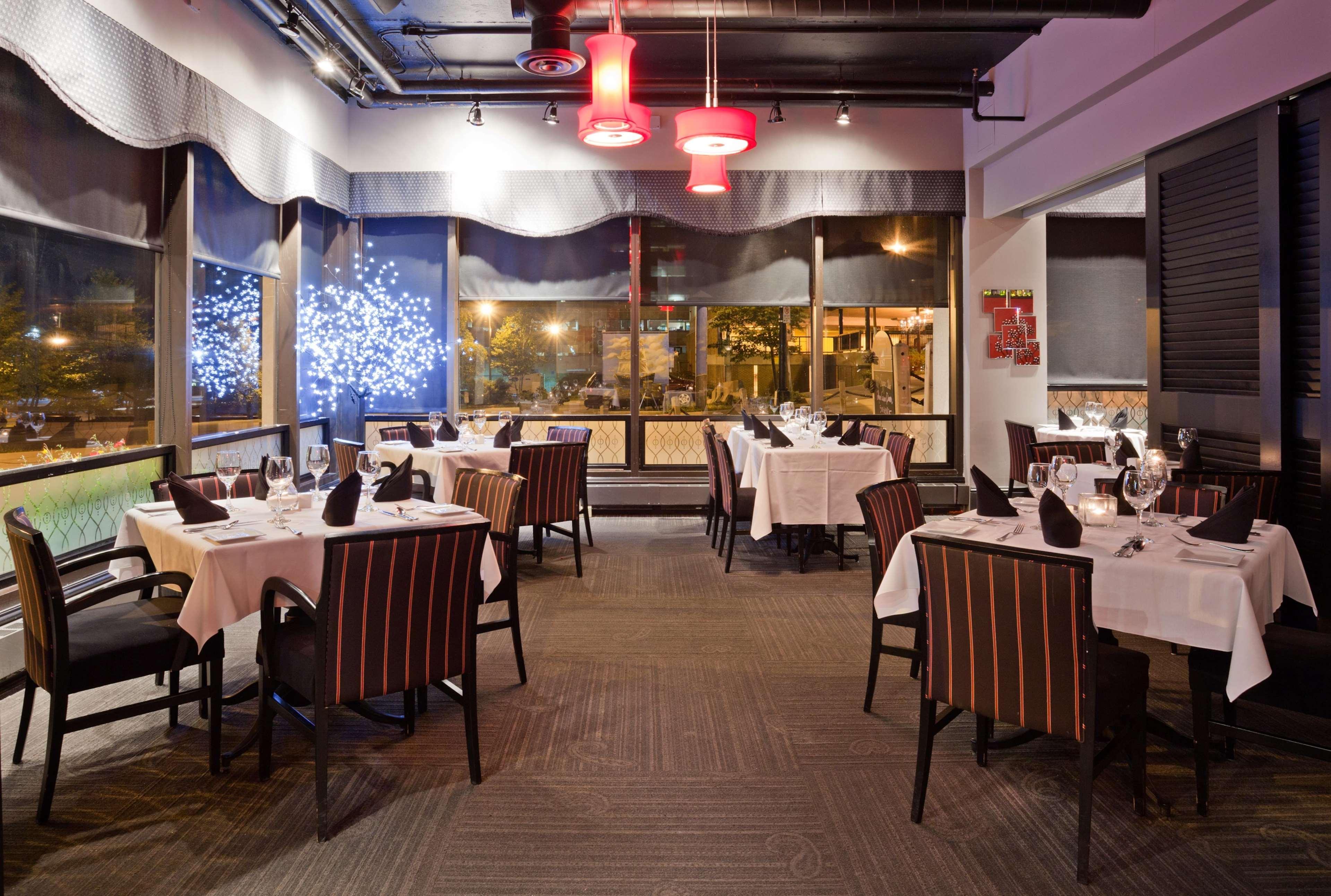 The Hollis Halifax - A Doubletree Suites By Hilton Esterno foto