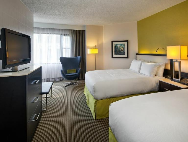 The Hollis Halifax - A Doubletree Suites By Hilton Esterno foto